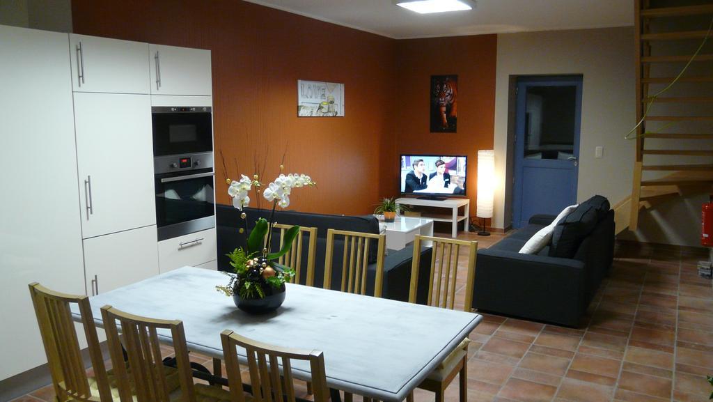 Holiday Home L'Aubepine Tournai Zimmer foto